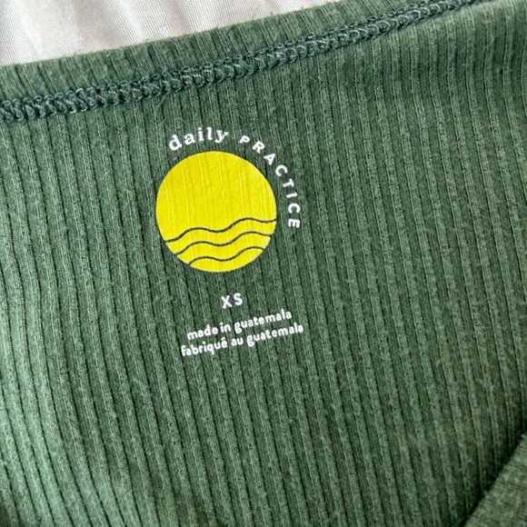 Basic shirt - Picture 3 of 3